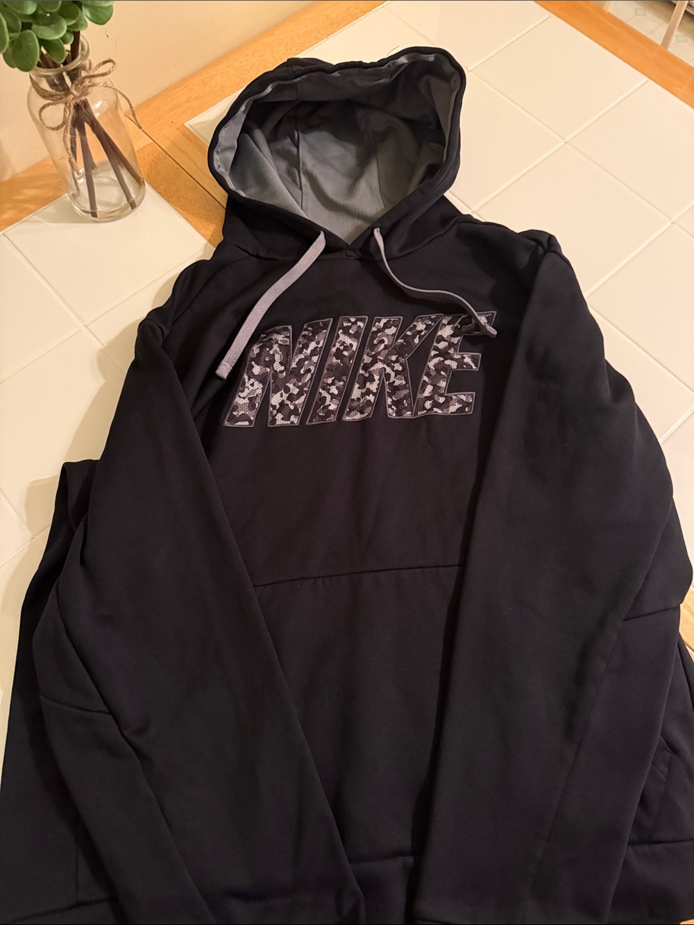 Nike Therma-Fit Men’s Hoodie Black with Camo